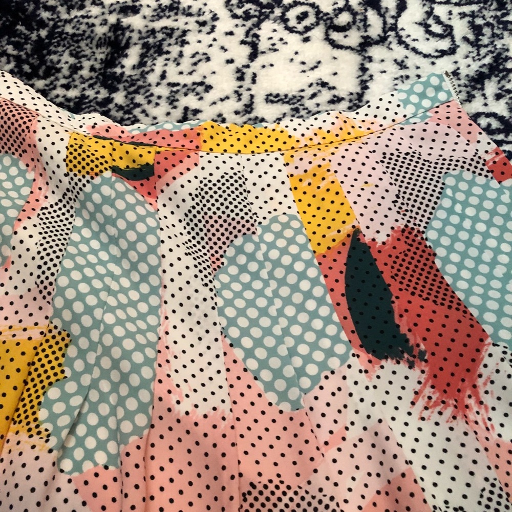 1 State flirty pin tuck mini skirt - Picture 4 of 5